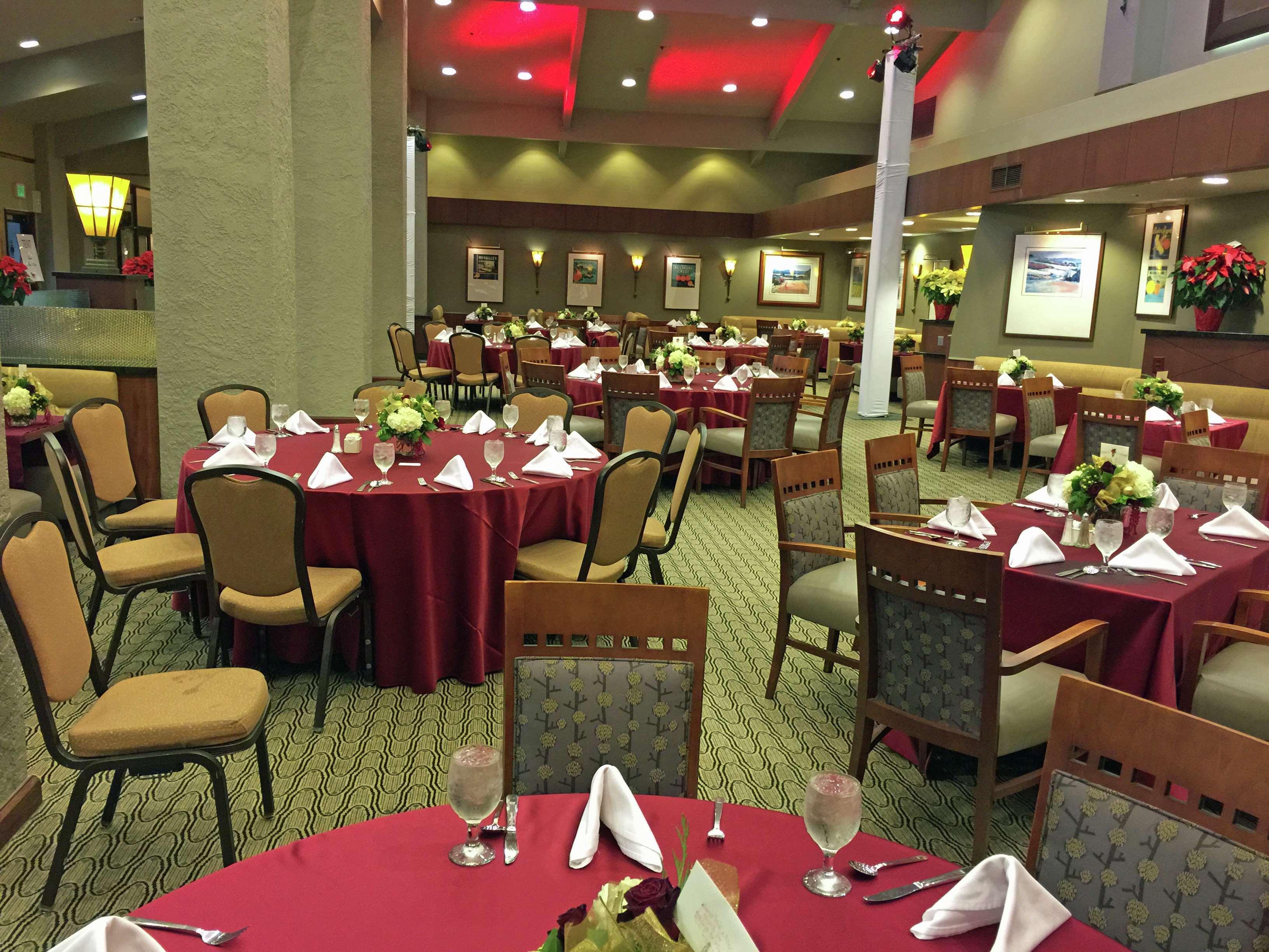 Doubletree By Hilton Bakersfield Hotel Kültér fotó
