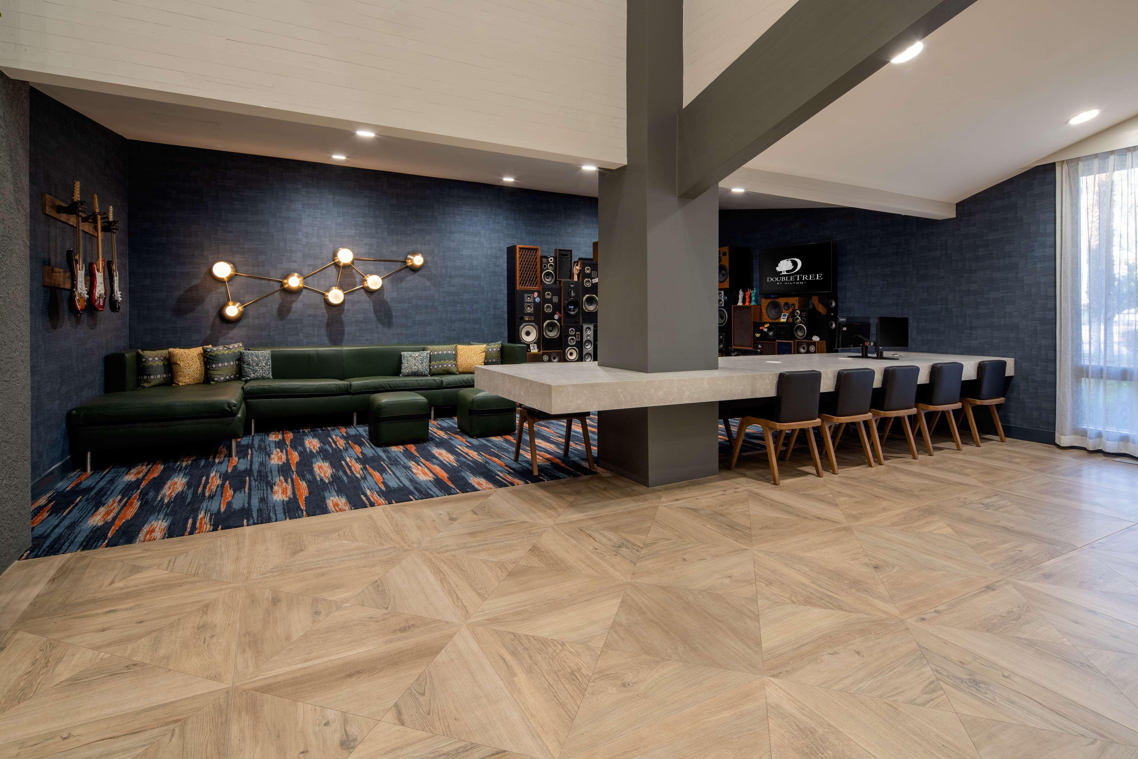 Doubletree By Hilton Bakersfield Hotel Kültér fotó