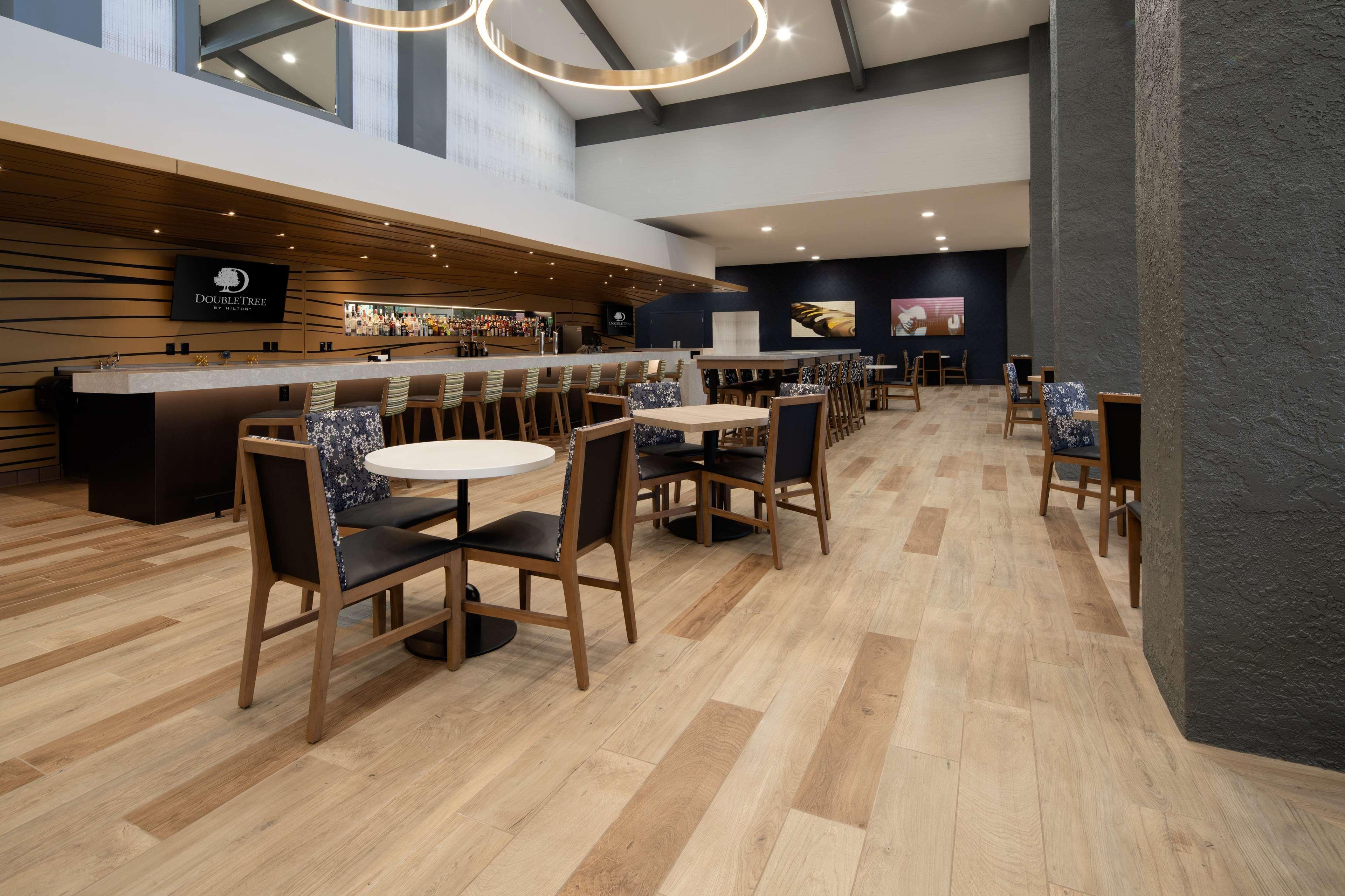 Doubletree By Hilton Bakersfield Hotel Kültér fotó