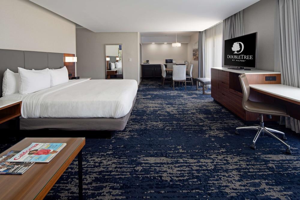 Doubletree By Hilton Bakersfield Hotel Kültér fotó