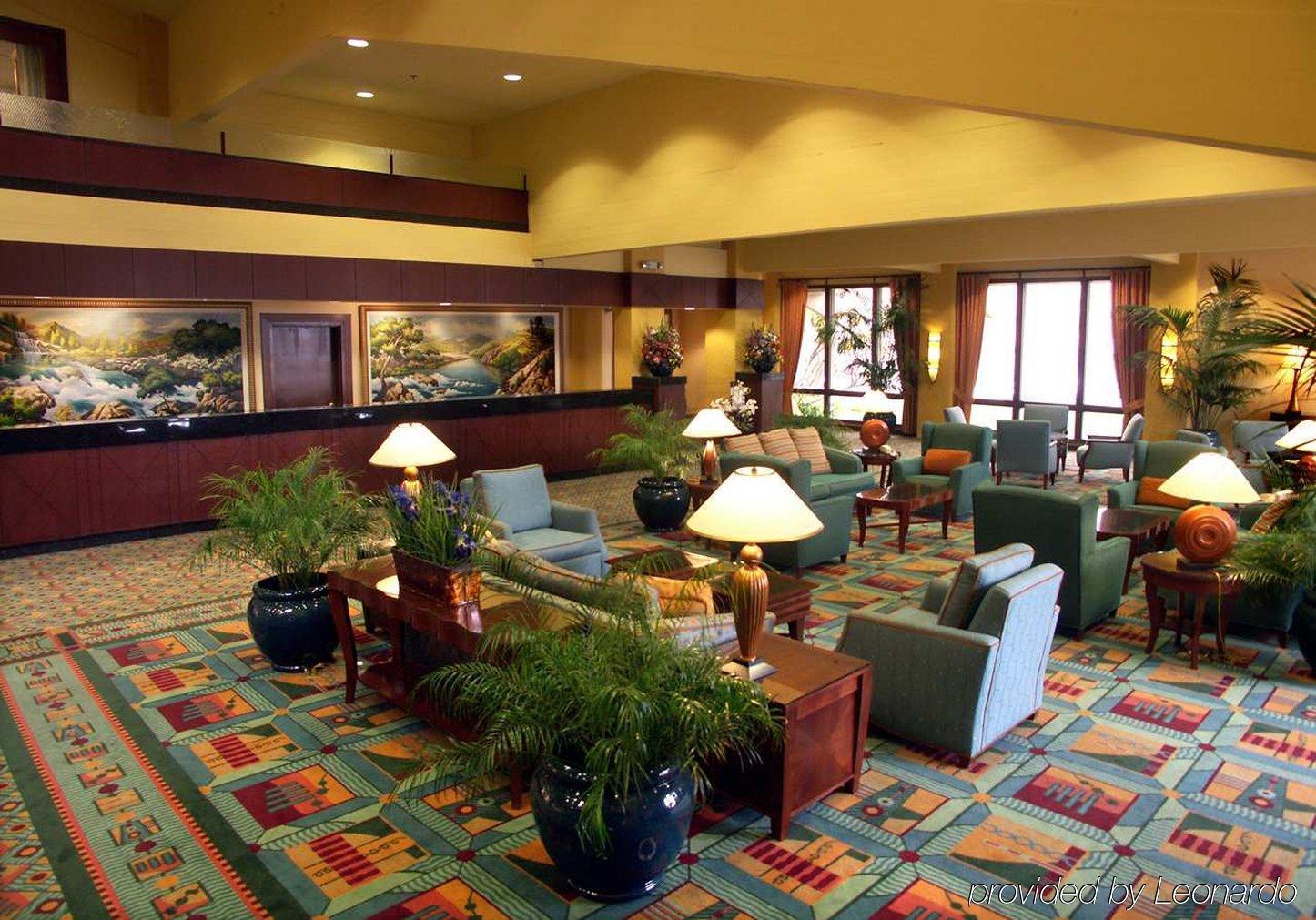 Doubletree By Hilton Bakersfield Hotel Beltér fotó