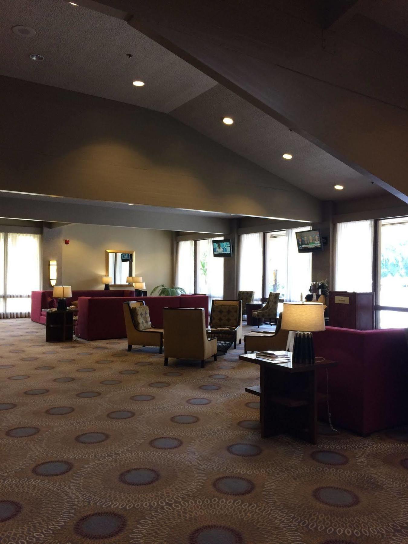 Doubletree By Hilton Bakersfield Hotel Kültér fotó